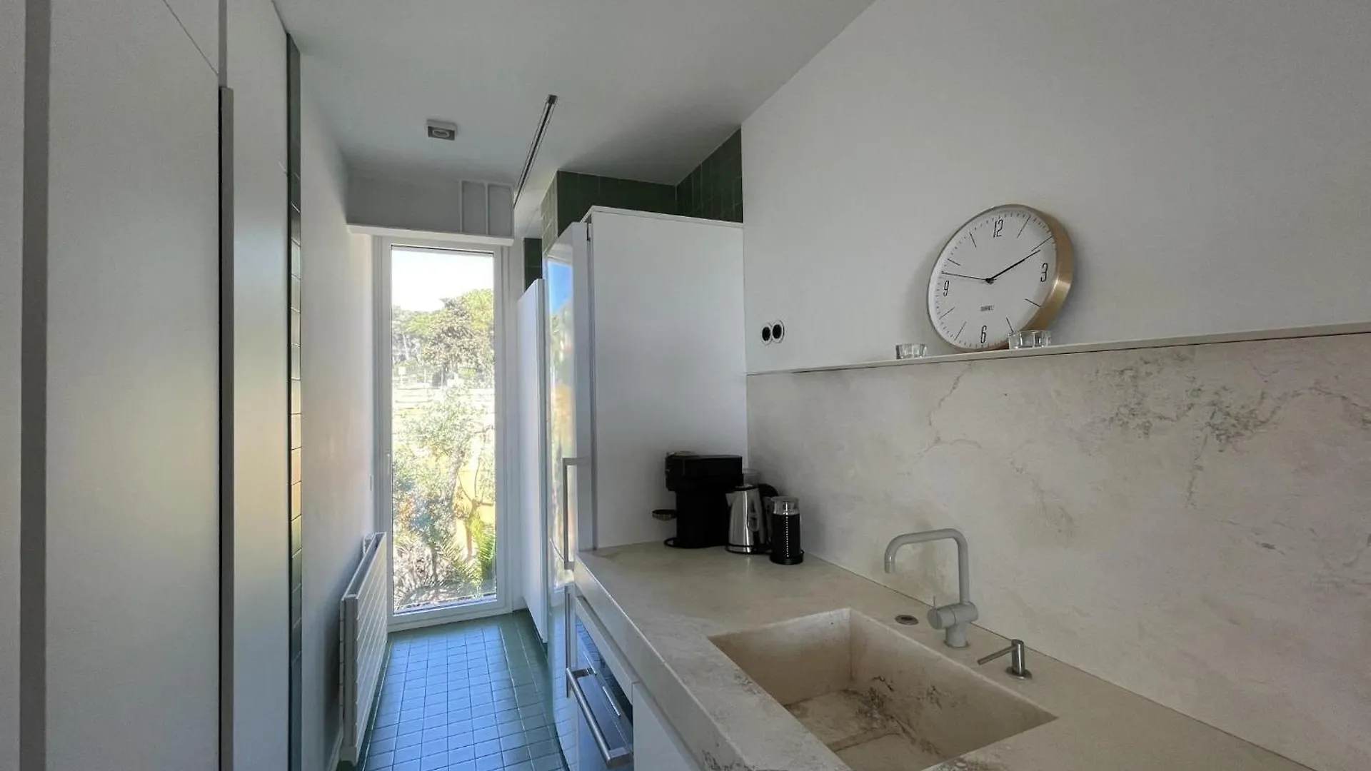דירות בגור Bellavista 0*,